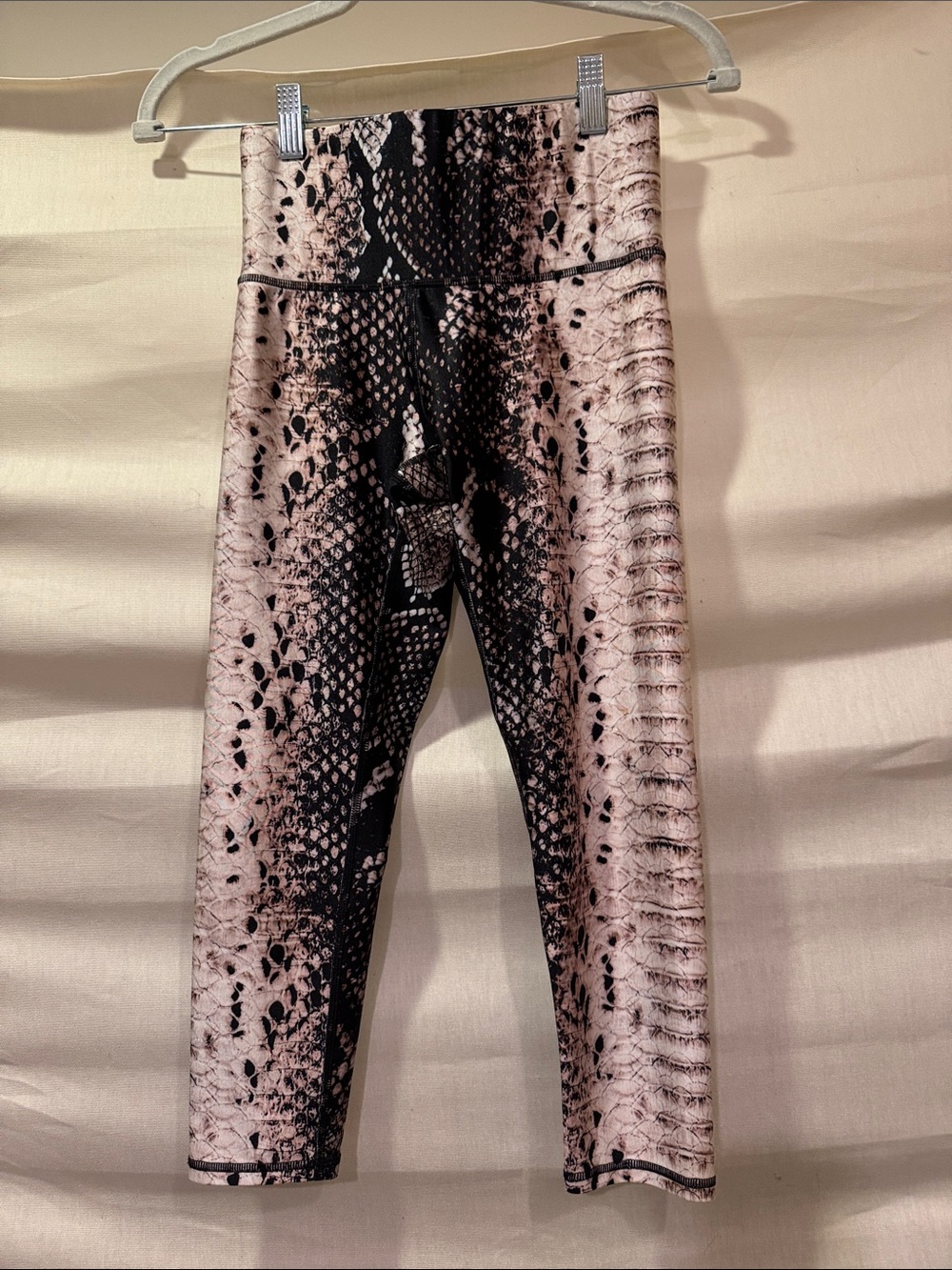 Terez Pink and Black Snake Print Leggings Size xs